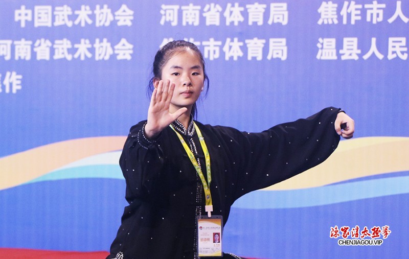 双赛连捷！太极之星乔钰包揽两大赛事四枚金牌