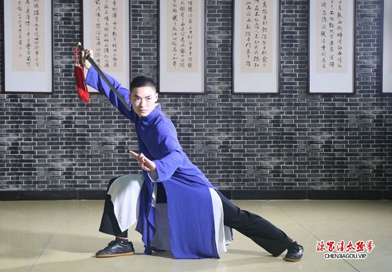 王栋恩，一位青年太极人的沉稳与坚守