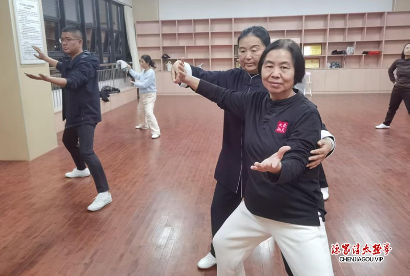 桂波获得初级国际太极拳推广教练资格证